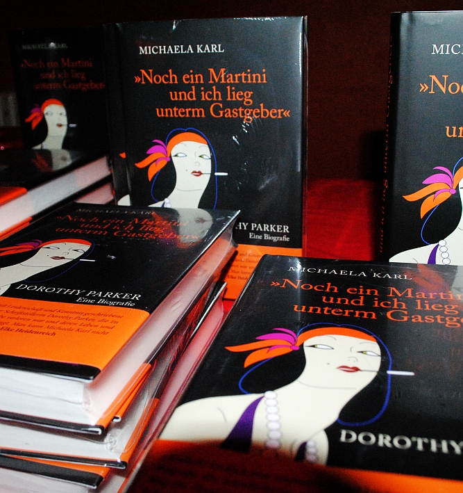 MichaelaKarl1111 (18)